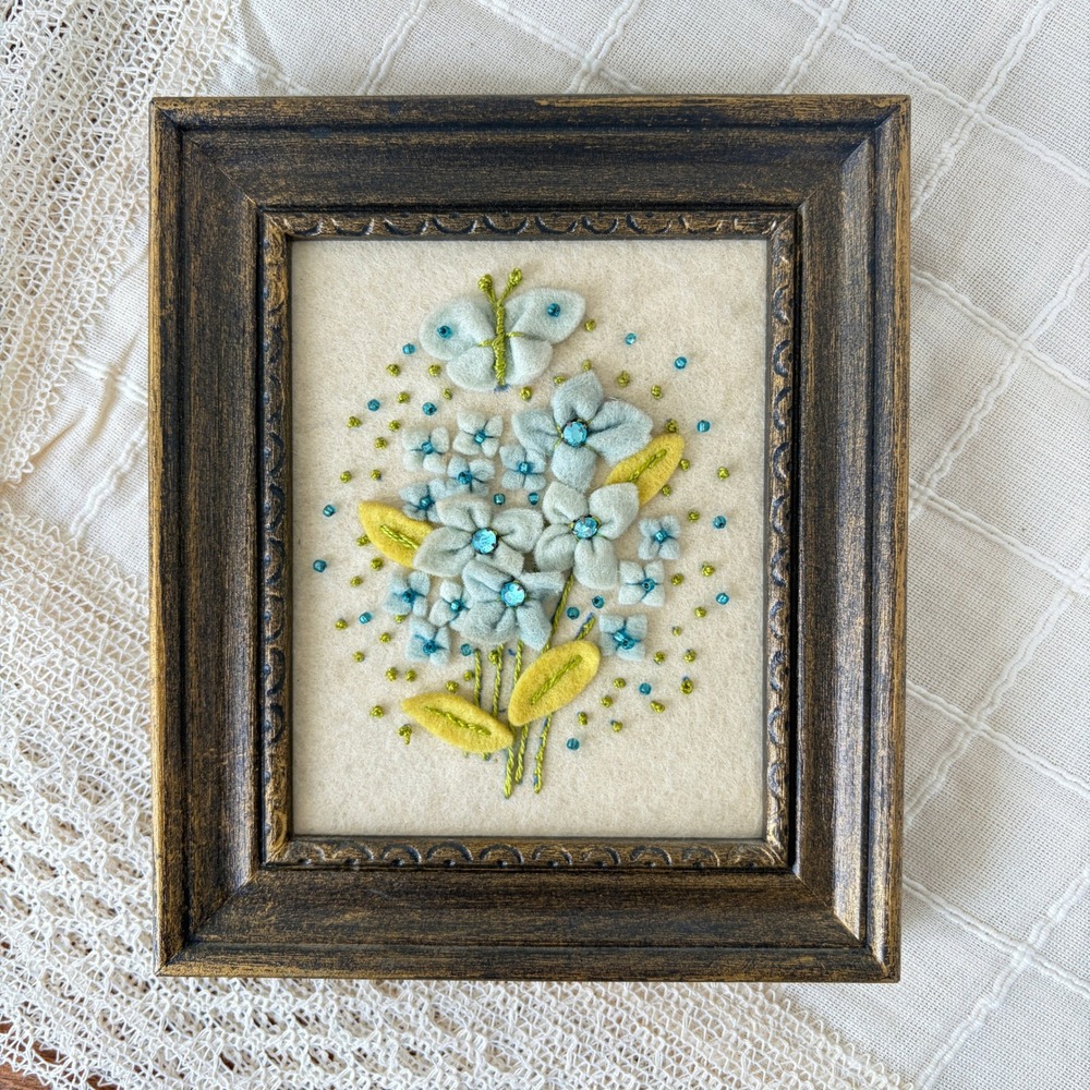 Vintage Handmade Felt 3D Flower Butterfly Beaded Art Ornate Gold Frame 6.5x5.5